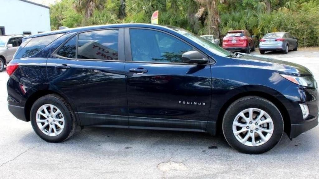 2020 Chevrolet Equinox LS - Photo 7