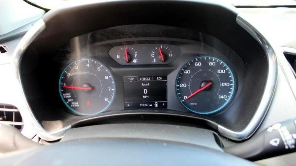 2020 Chevrolet Equinox LS - Photo 10