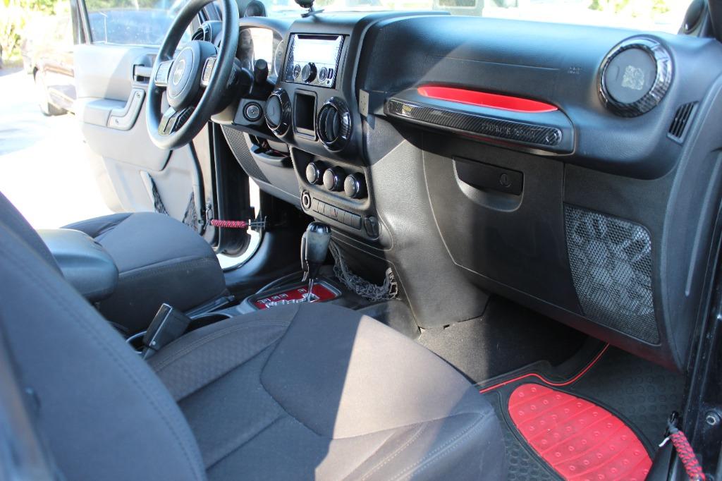 2013 Jeep Wrangler Sport - Photo 7
