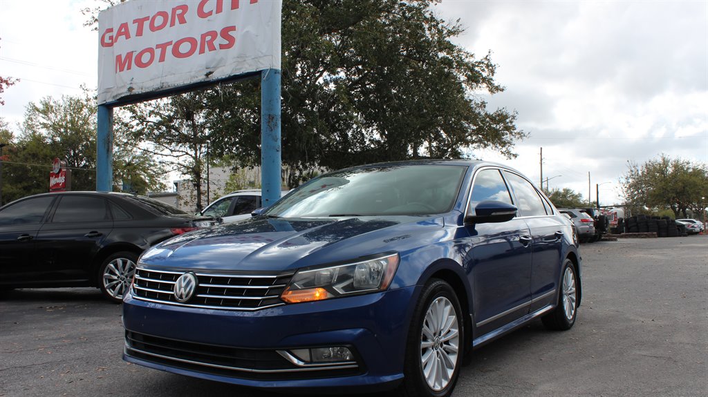 2016 Volkswagen Passat SE